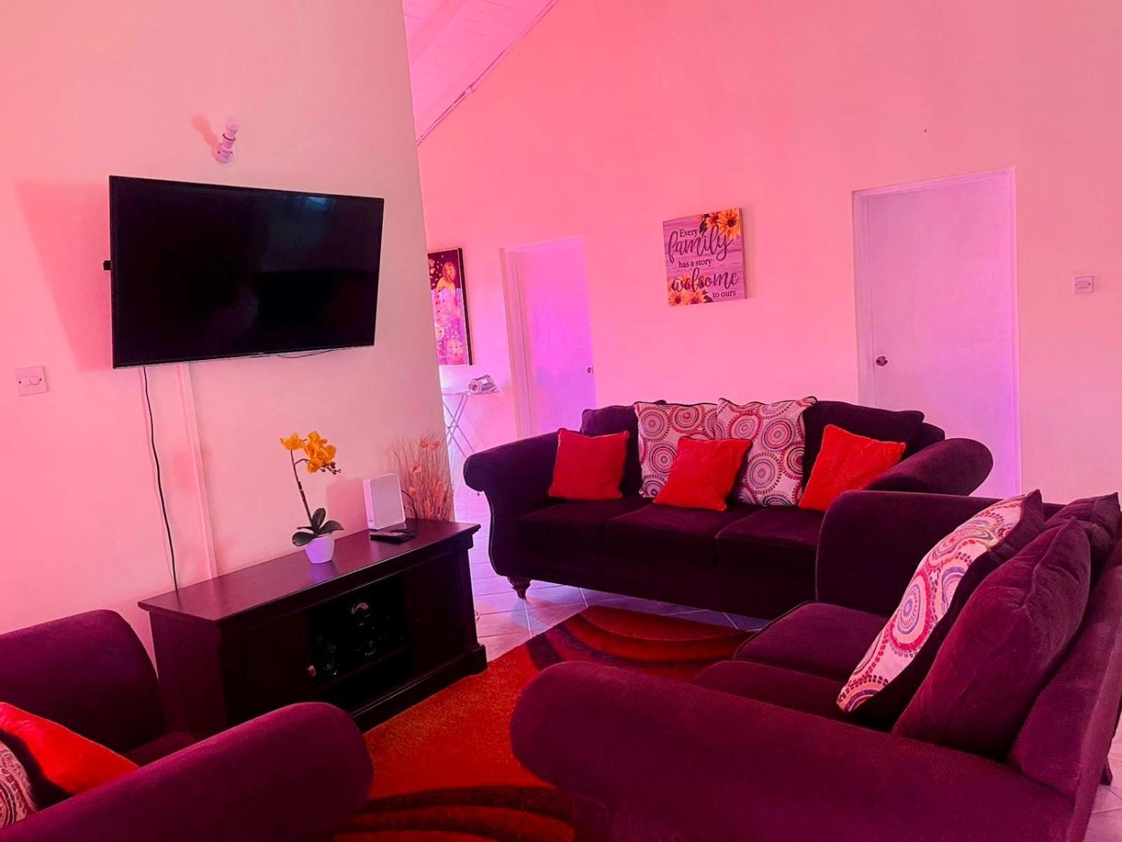 Castle Berry Apartments Kingstown Esterno foto